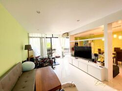 Blk 202A Compassvale South Gate (Sengkang), HDB Executive #567707891